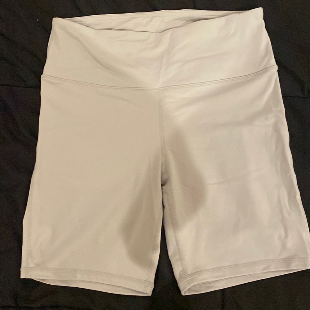 NWT moon b workout shorts